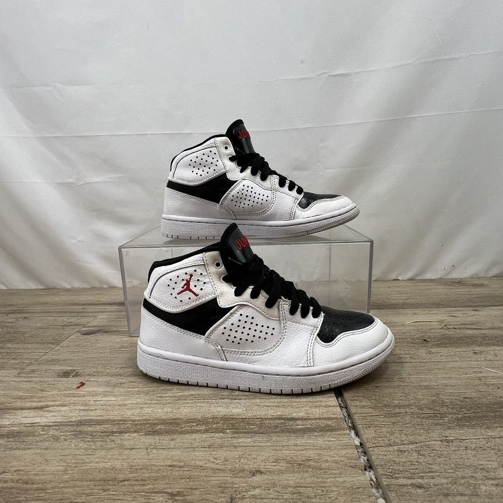 Jordan Access Kids White Black Red Mid Top Sneakers‎ AV7941-101 Size 4Y